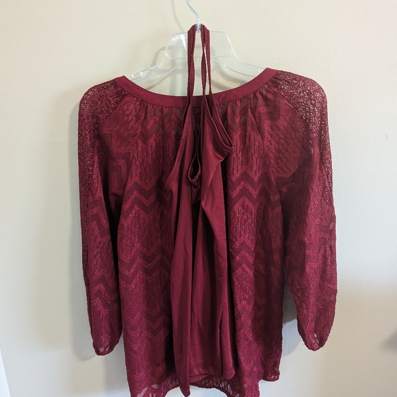 Valerie Stevens Maroon Lace Blouse and Camisole Set - Picture 4 of 4